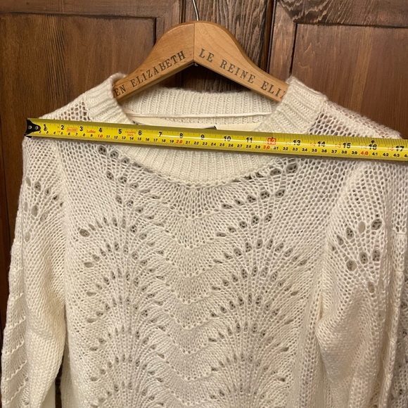 Noisy May Sweater - Picture 2 of 3